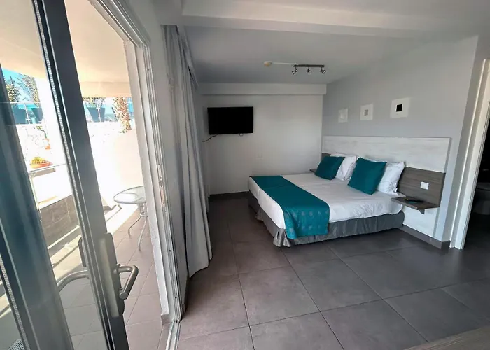 Servatur Castillo De Sol Aparthotel 4*