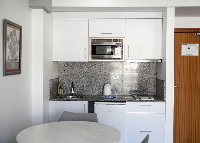 Servatur Castillo De Sol