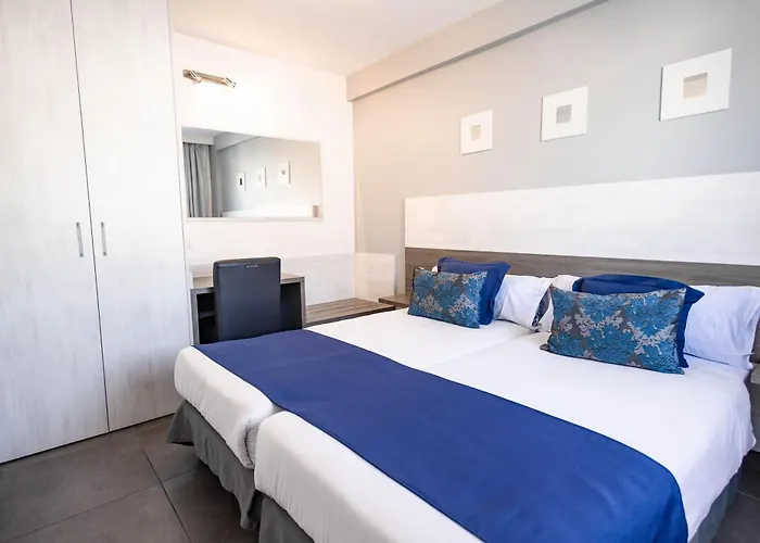 Servatur Castillo De Sol Aparthotel