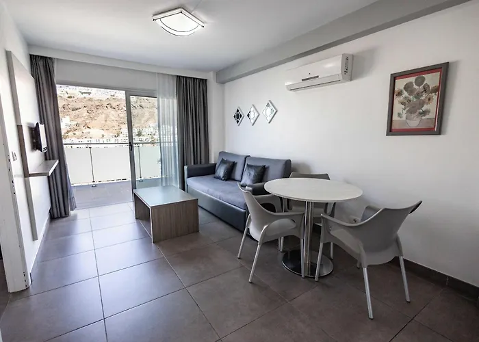 Servatur Castillo De Sol Aparthotel 4*