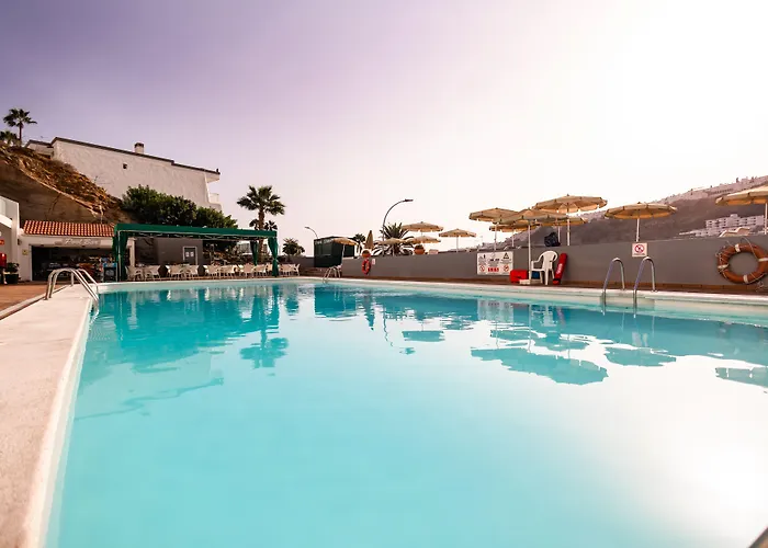 Servatur Castillo De Sol Aparthotel